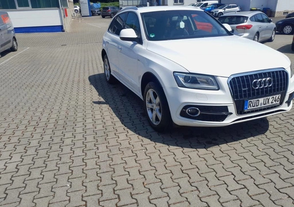 Audi Q5 cena 75900 przebieg: 147000, rok produkcji 2014 z Biłgoraj małe 137